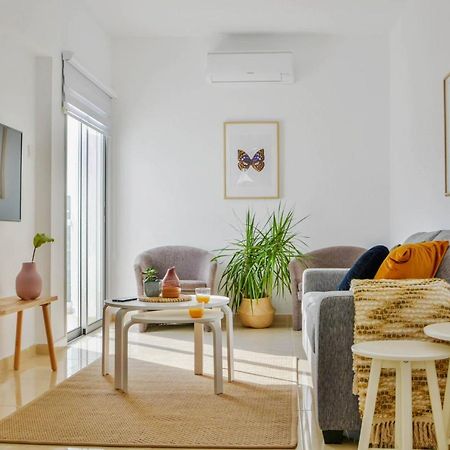 Appartamento Phaedrus Living: Seaside Luxury Flat Lighthouse 67 Paphos Esterno foto