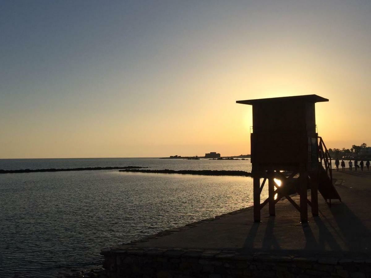 Appartamento Phaedrus Living: Seaside Luxury Flat Lighthouse 67 Paphos Esterno foto