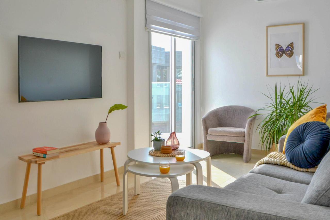 Appartamento Phaedrus Living: Seaside Luxury Flat Lighthouse 67 Paphos Esterno foto